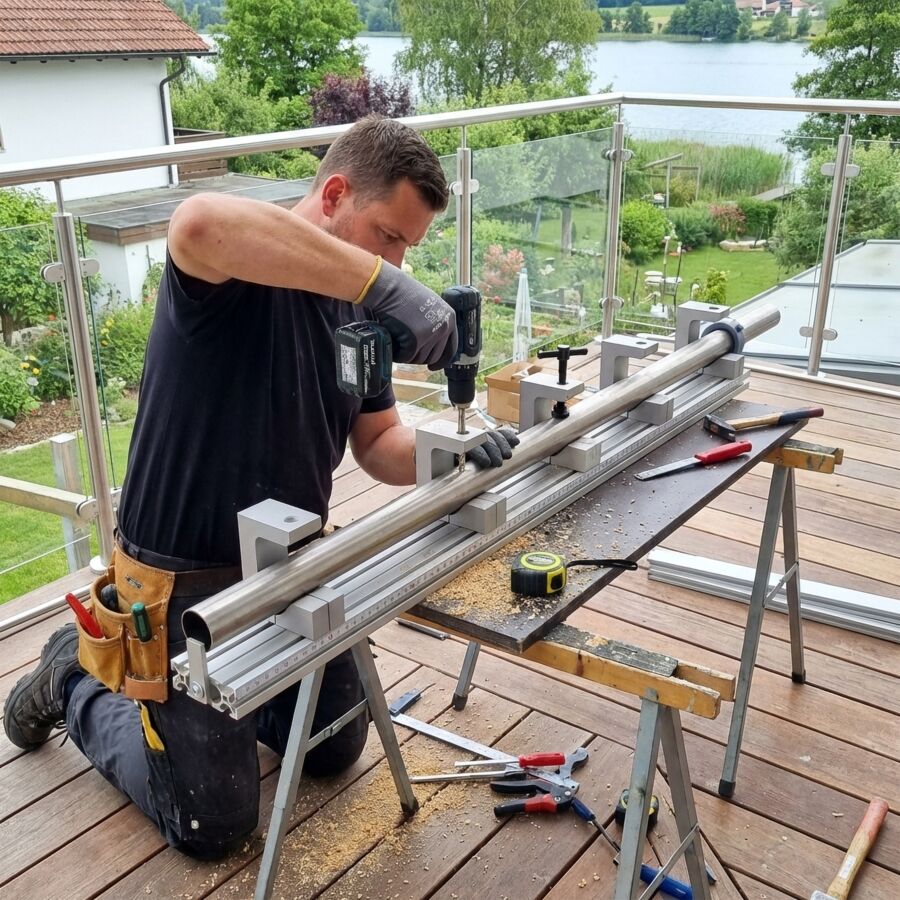 AMA11 Rohr Bohrlehre